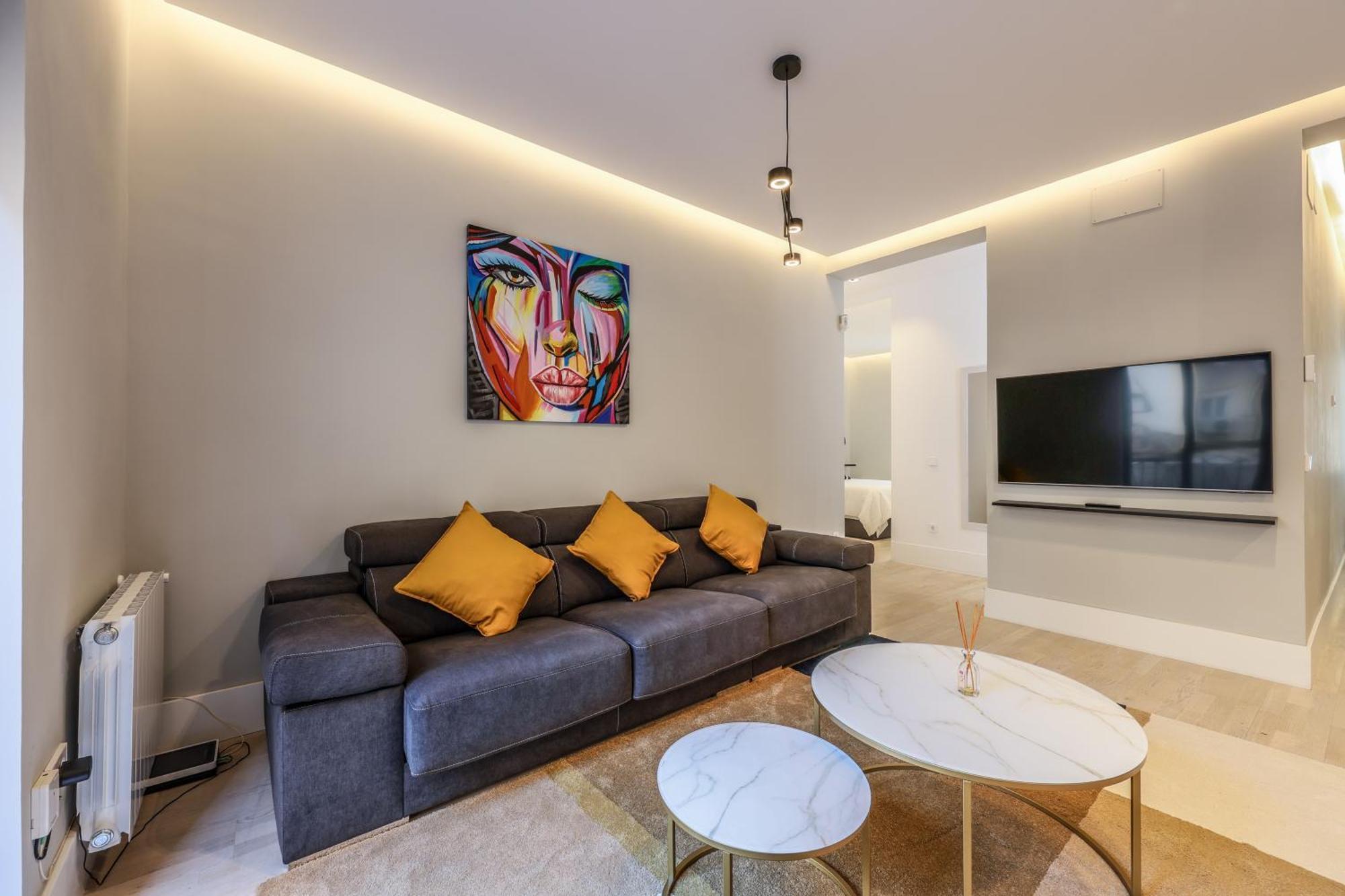 En El Corazon De Madrid, Casa Modernaアパートメント エクステリア 写真