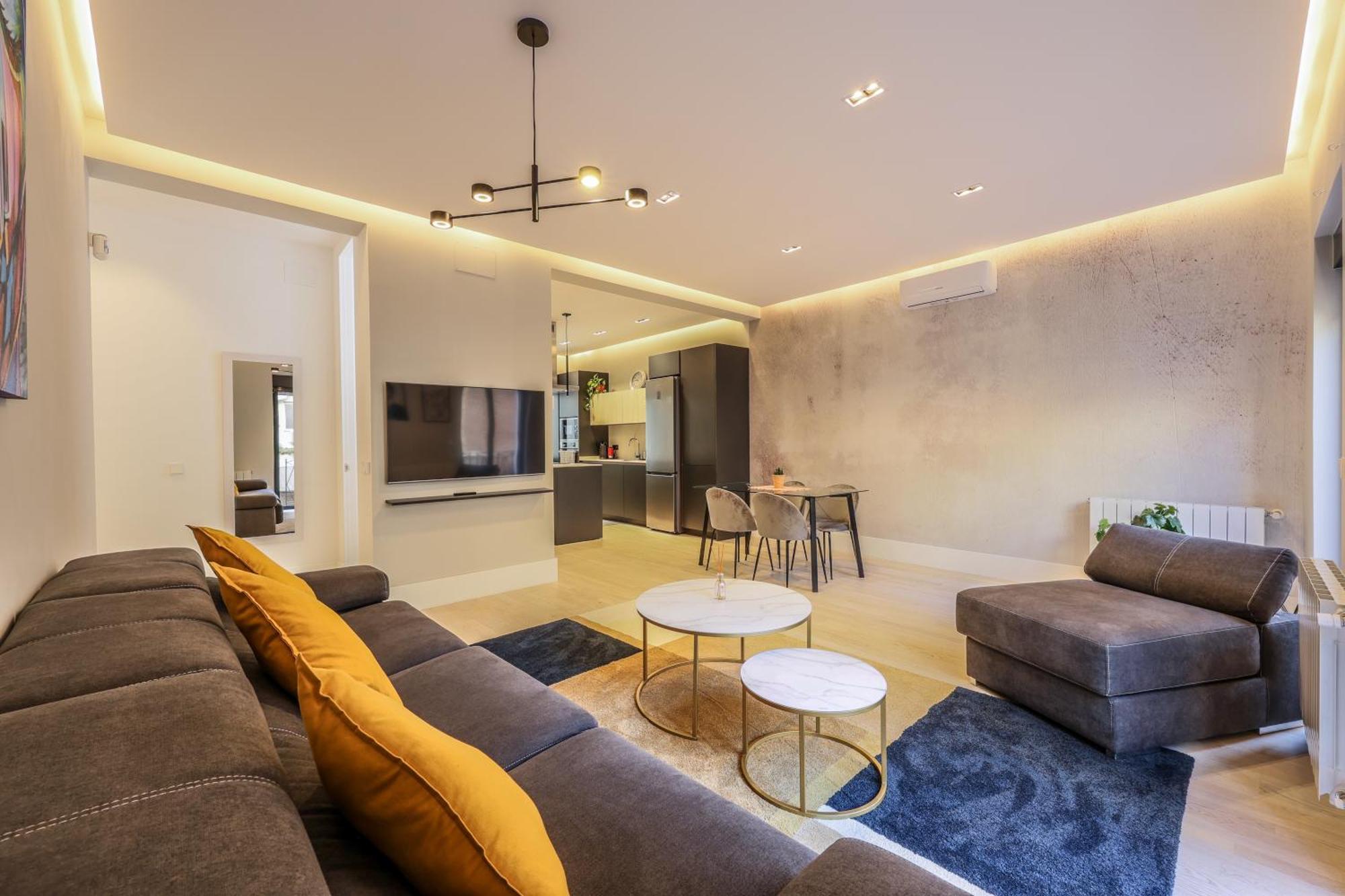 En El Corazon De Madrid, Casa Modernaアパートメント エクステリア 写真
